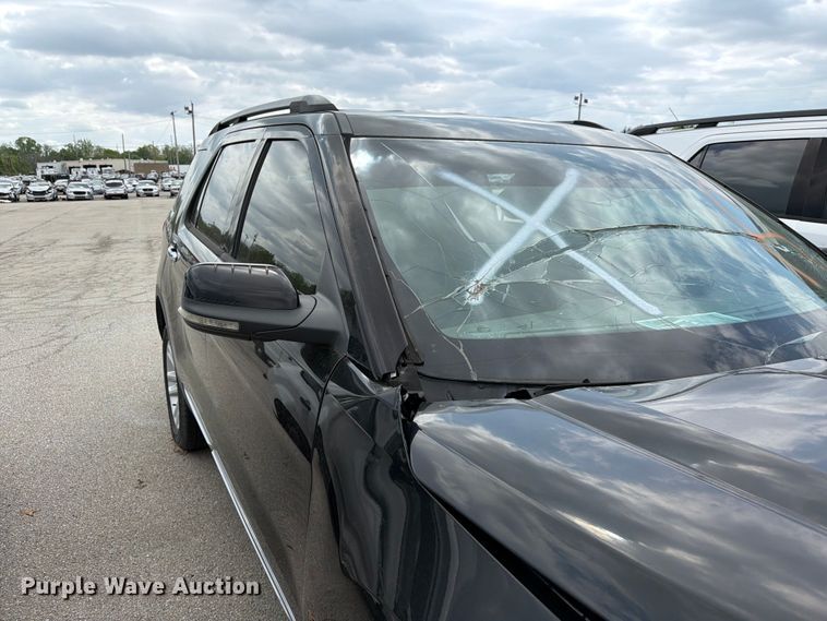 image for item FC3030 2012 Ford Explorer SUV