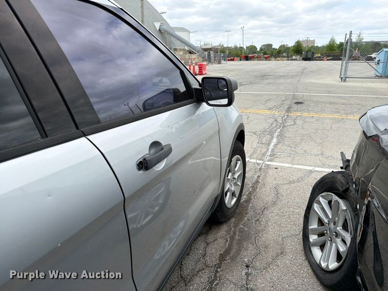 image for item FC3031 2013 Ford Explorer SUV