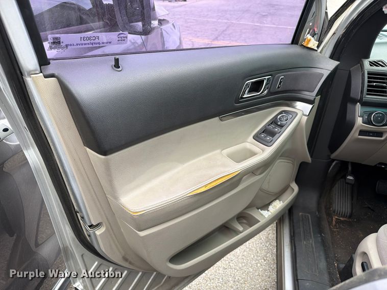 image for item FC3031 2013 Ford Explorer SUV