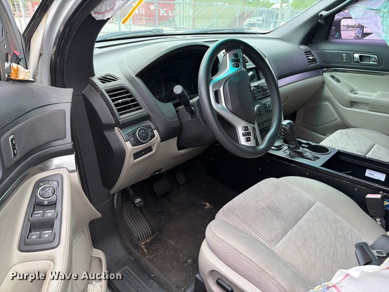 image for item FC3031 2013 Ford Explorer SUV