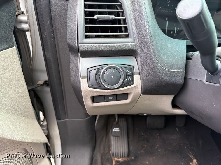 image for item FC3031 2013 Ford Explorer SUV