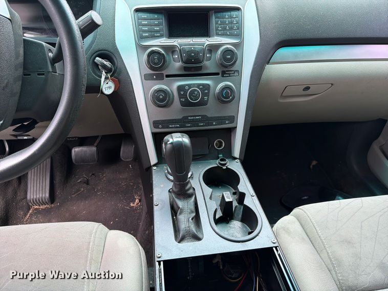 image for item FC3031 2013 Ford Explorer SUV