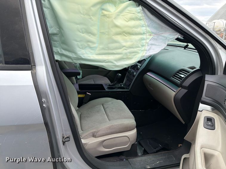 image for item FC3031 2013 Ford Explorer SUV