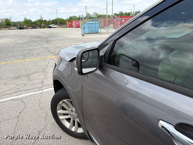 image for item FC3032 2013 Ford Explorer SUV