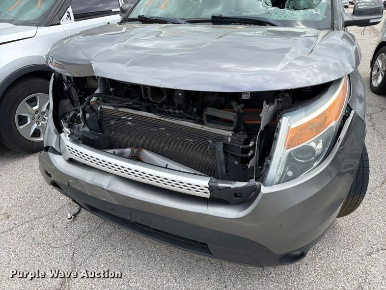 image for item FC3032 2013 Ford Explorer SUV