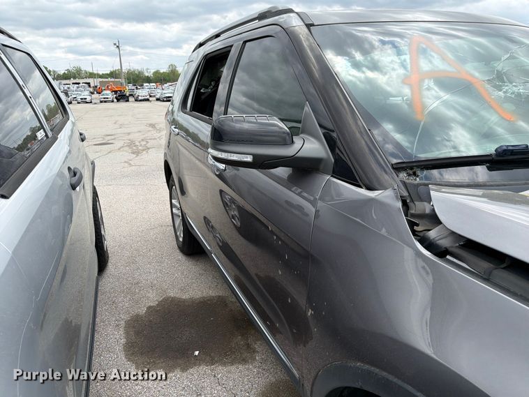 image for item FC3032 2013 Ford Explorer SUV