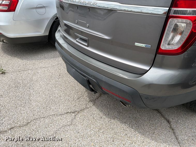 image for item FC3032 2013 Ford Explorer SUV