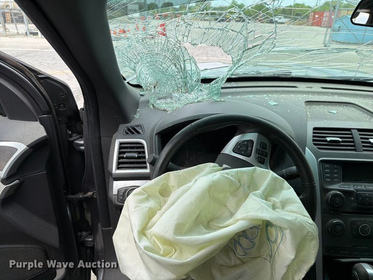 image for item FC3032 2013 Ford Explorer SUV