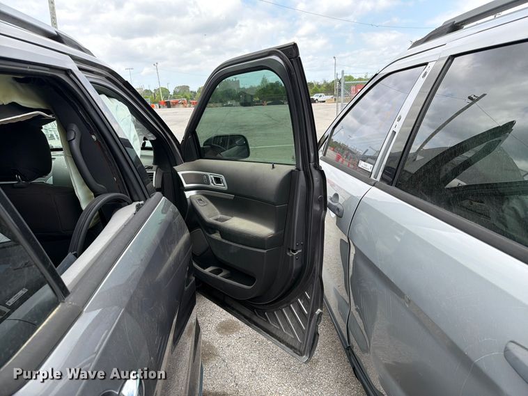 image for item FC3032 2013 Ford Explorer SUV