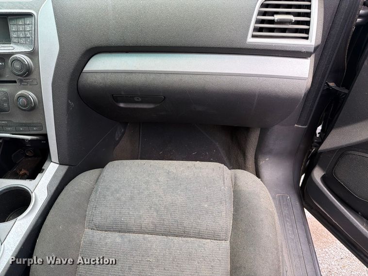 image for item FC3032 2013 Ford Explorer SUV