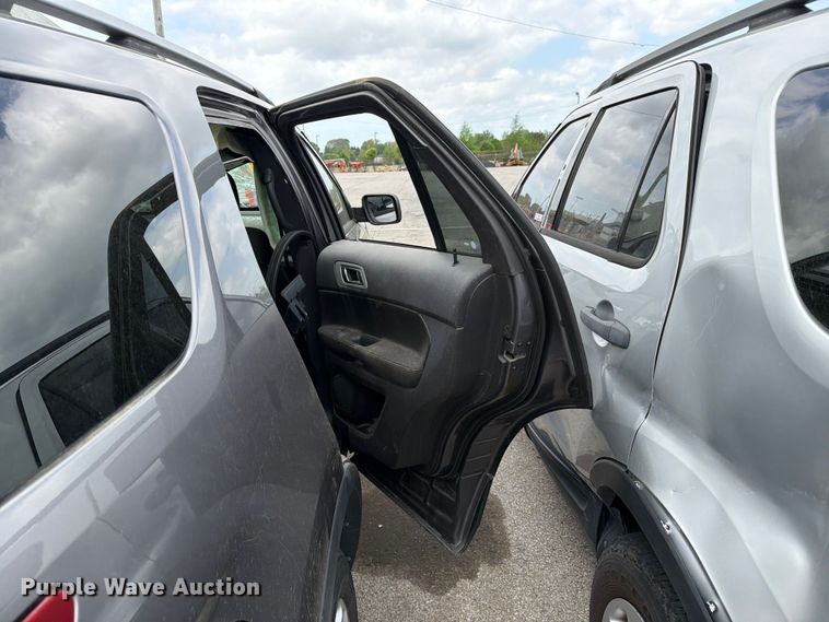 image for item FC3032 2013 Ford Explorer SUV