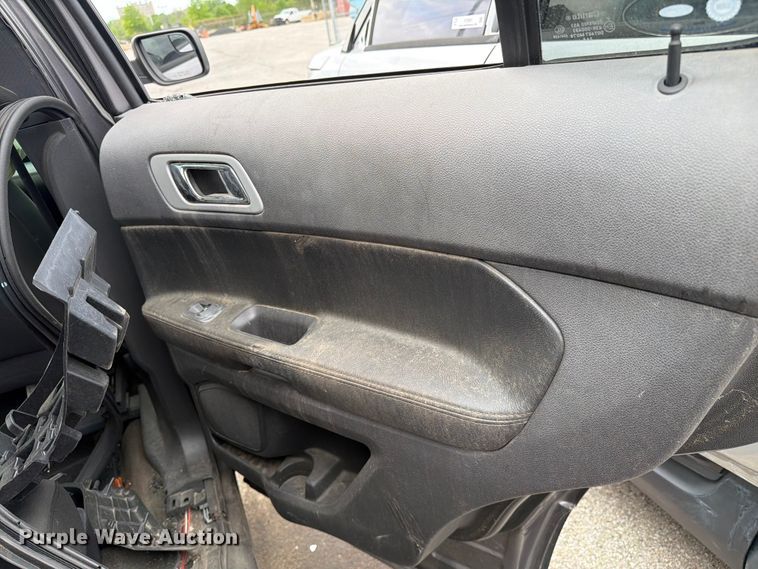 image for item FC3032 2013 Ford Explorer SUV