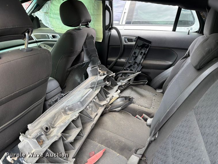 image for item FC3032 2013 Ford Explorer SUV