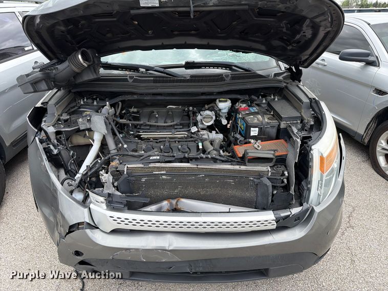 image for item FC3032 2013 Ford Explorer SUV