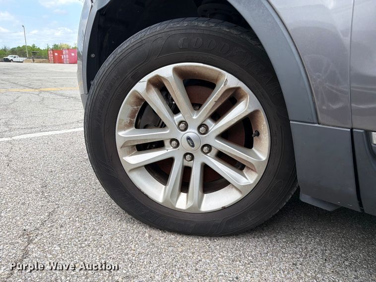 image for item FC3032 2013 Ford Explorer SUV