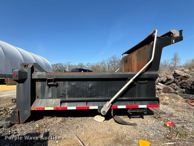 image for item FC4561 2004 Viking dump truck bed