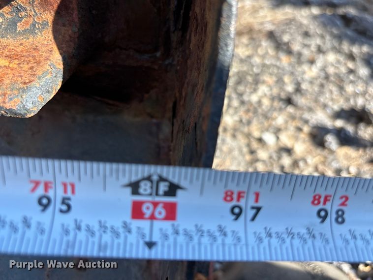 image for item FC4561 2004 Viking dump truck bed