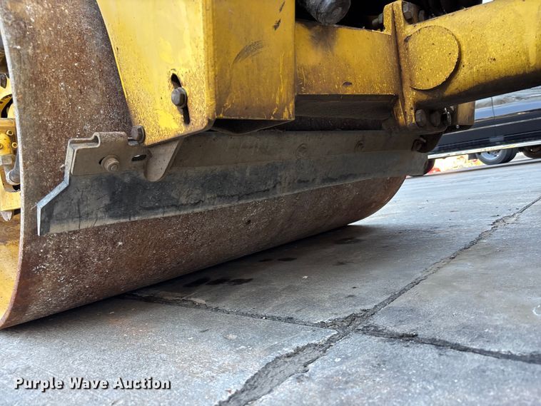 image for item FC4562 2004 Bomag BW-120 AD-3 double drum vibratory roller