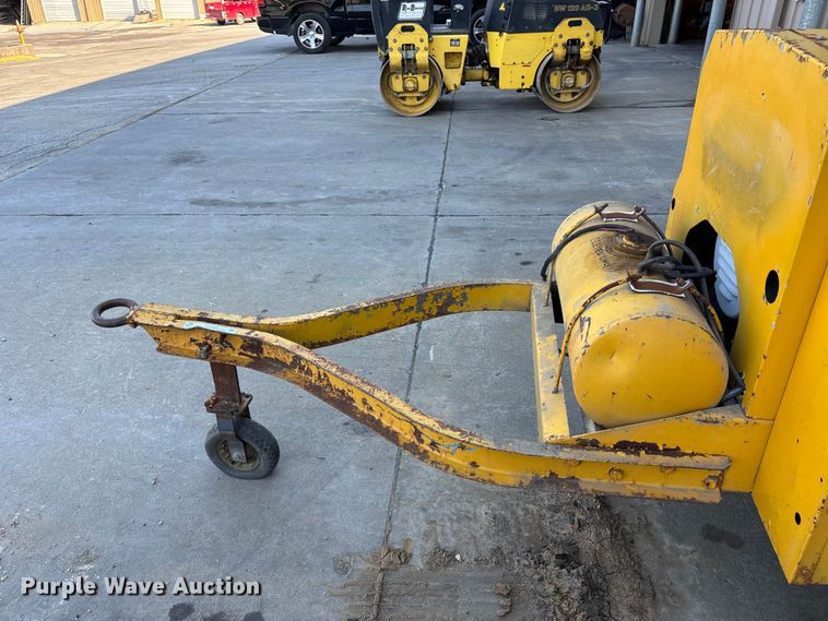 image for item FC4563 Onan generator