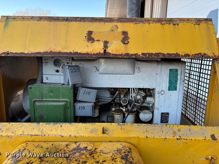 image for item FC4563 Onan generator