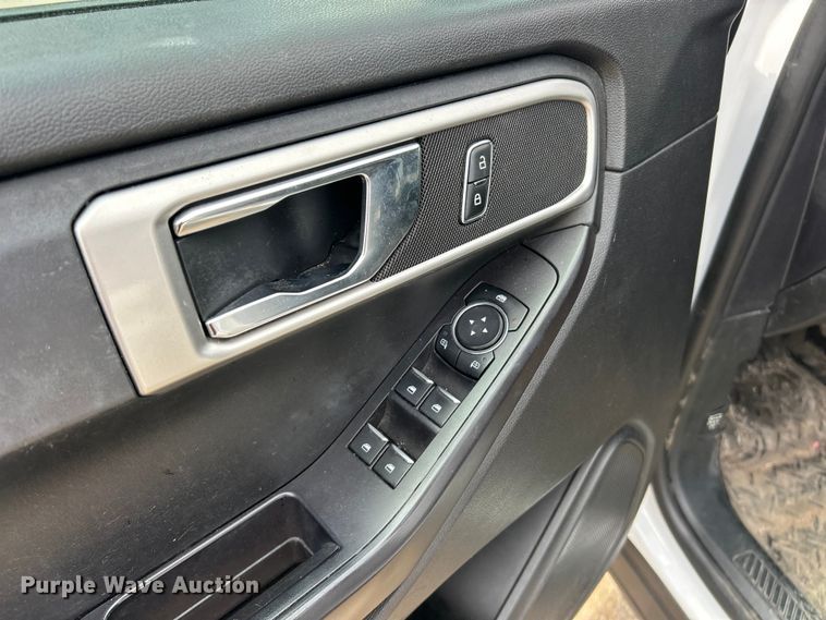 image for item FC5369 2020 Ford Explorer Police Interceptor SUV