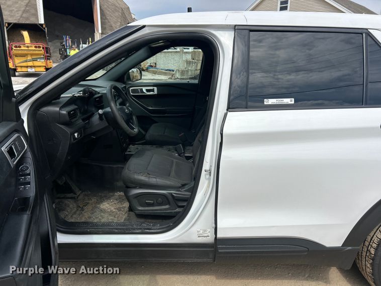 image for item FC5369 2020 Ford Explorer Police Interceptor SUV