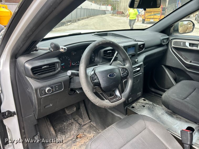 image for item FC5369 2020 Ford Explorer Police Interceptor SUV