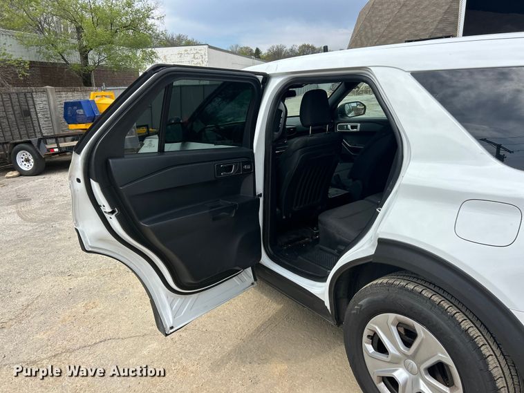 image for item FC5369 2020 Ford Explorer Police Interceptor SUV