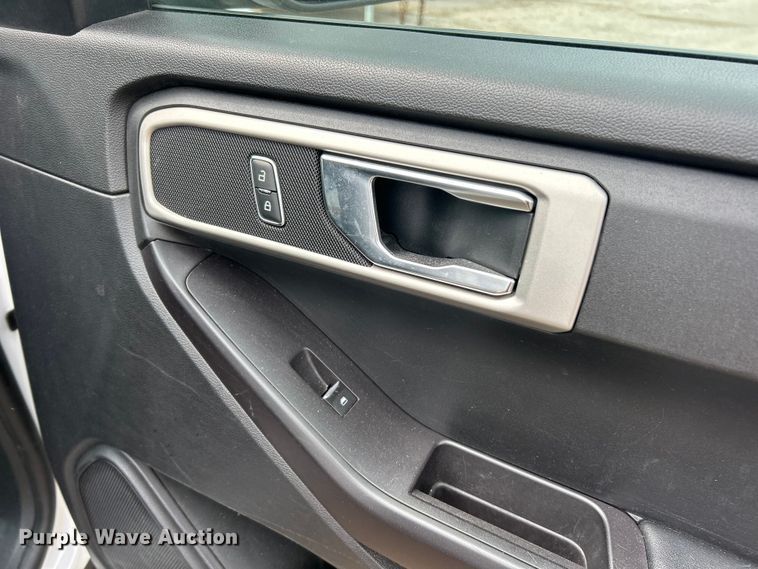 image for item FC5369 2020 Ford Explorer Police Interceptor SUV