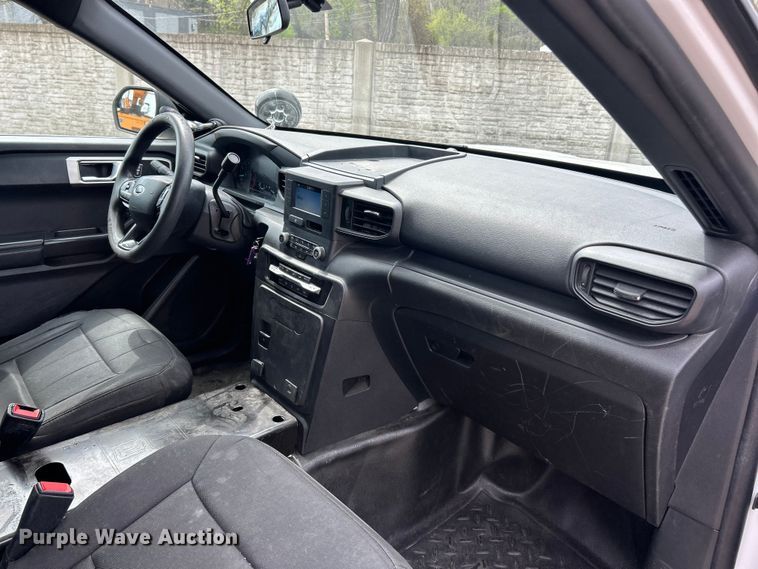 image for item FC5369 2020 Ford Explorer Police Interceptor SUV