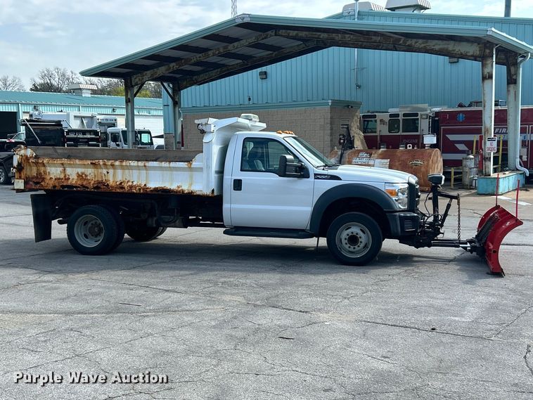 image for item FC5371 2014 Ford F550 Super Duty dump truck