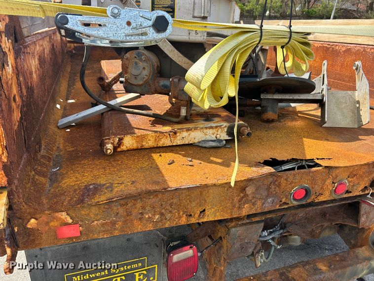 image for item FC5371 2014 Ford F550 Super Duty dump truck