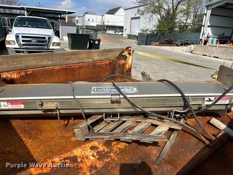 image for item FC5371 2014 Ford F550 Super Duty dump truck