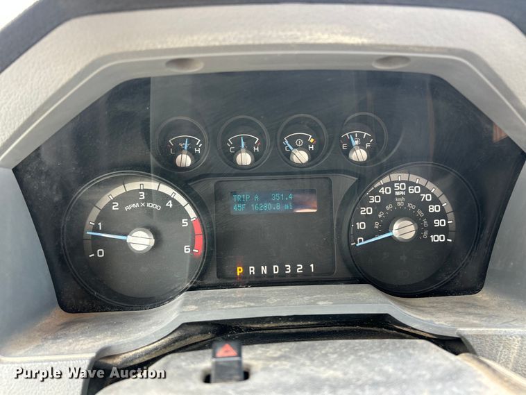 image for item FC5371 2014 Ford F550 Super Duty dump truck