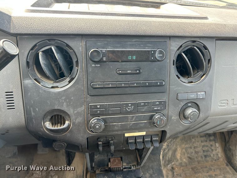 image for item FC5371 2014 Ford F550 Super Duty dump truck