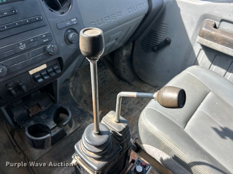 image for item FC5371 2014 Ford F550 Super Duty dump truck