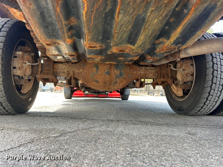 image for item FC5371 2014 Ford F550 Super Duty dump truck