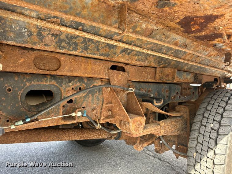 image for item FC5371 2014 Ford F550 Super Duty dump truck