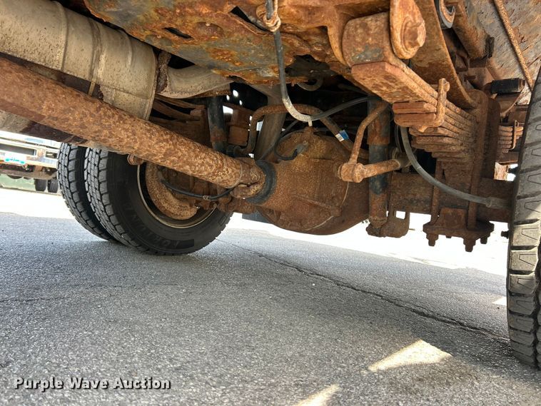 image for item FC5371 2014 Ford F550 Super Duty dump truck