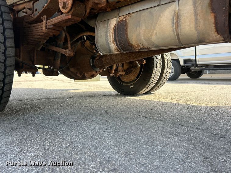 image for item FC5371 2014 Ford F550 Super Duty dump truck