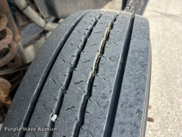 image for item FC5371 2014 Ford F550 Super Duty dump truck