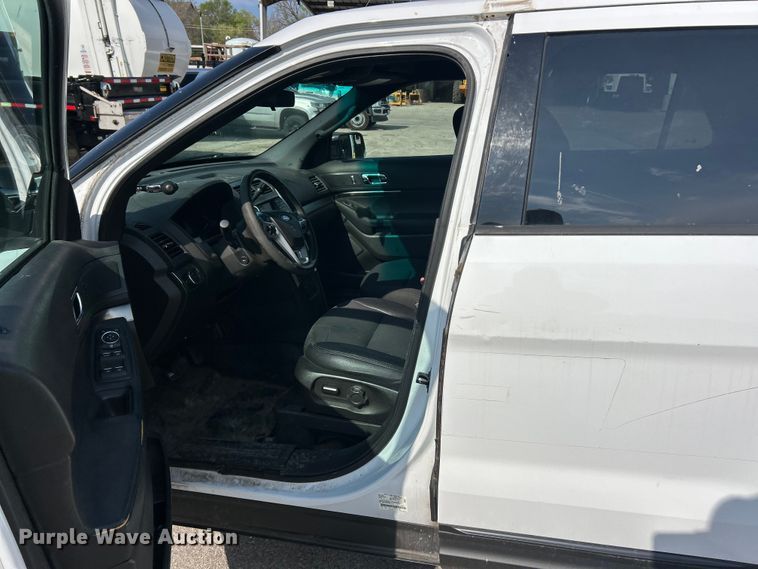 image for item FC5372 2015 Ford Explorer Police Interceptor  SUV