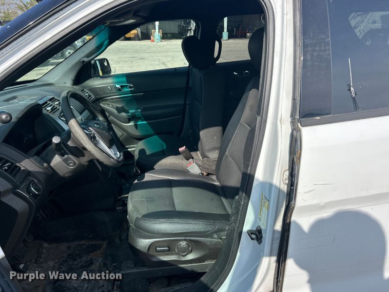 image for item FC5372 2015 Ford Explorer Police Interceptor  SUV