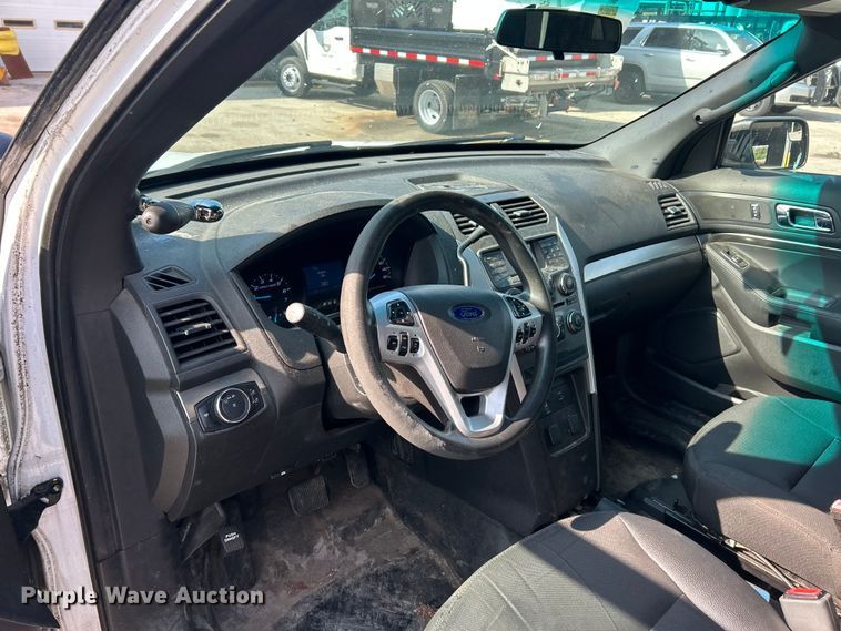 image for item FC5372 2015 Ford Explorer Police Interceptor  SUV