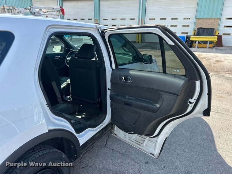 image for item FC5372 2015 Ford Explorer Police Interceptor  SUV