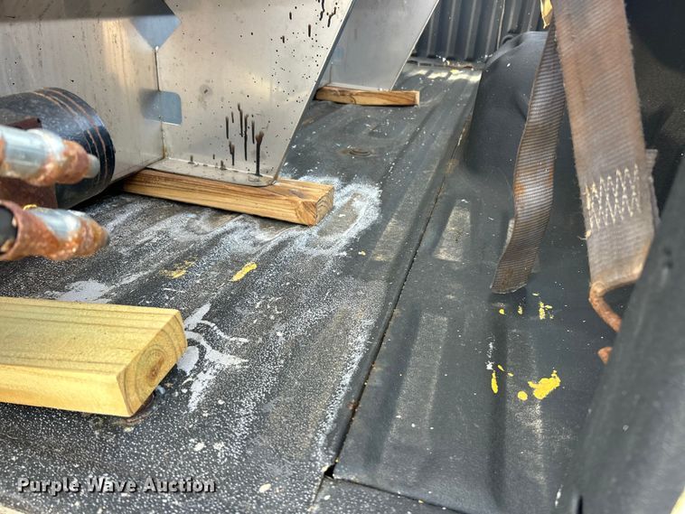 image for item FC5378 2016 Ford F350 Super Duty XL pickup truck