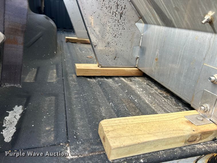 image for item FC5378 2016 Ford F350 Super Duty XL pickup truck