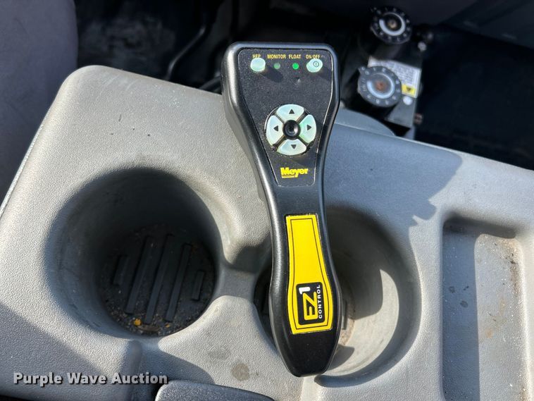 image for item FC5378 2016 Ford F350 Super Duty XL pickup truck