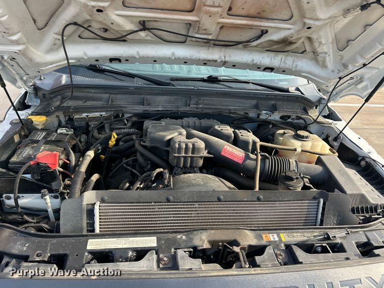 image for item FC5378 2016 Ford F350 Super Duty XL pickup truck