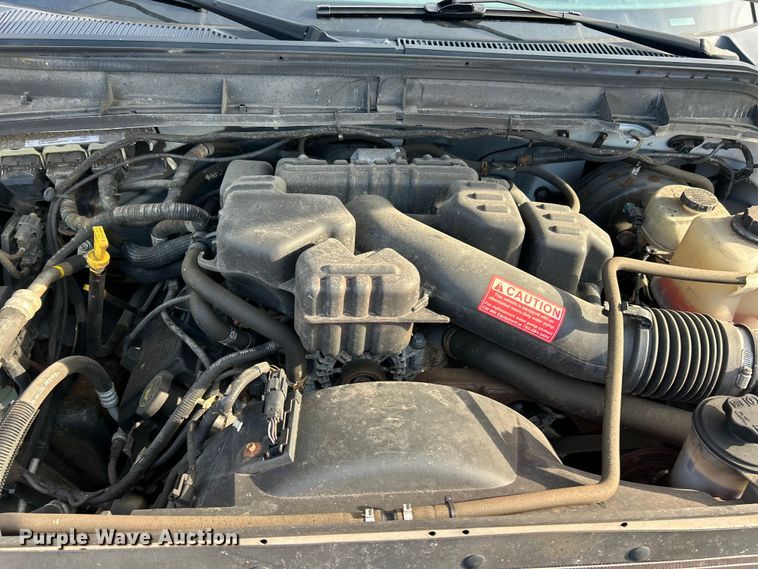 image for item FC5378 2016 Ford F350 Super Duty XL pickup truck